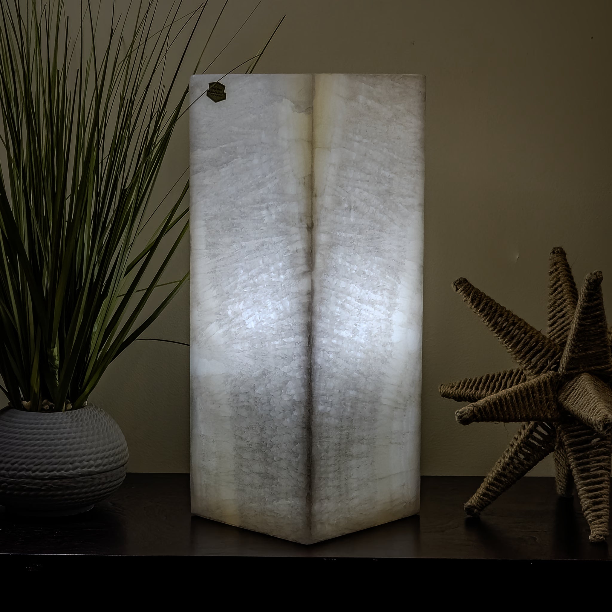 Glacier Onyx Pedestal Table Lamp