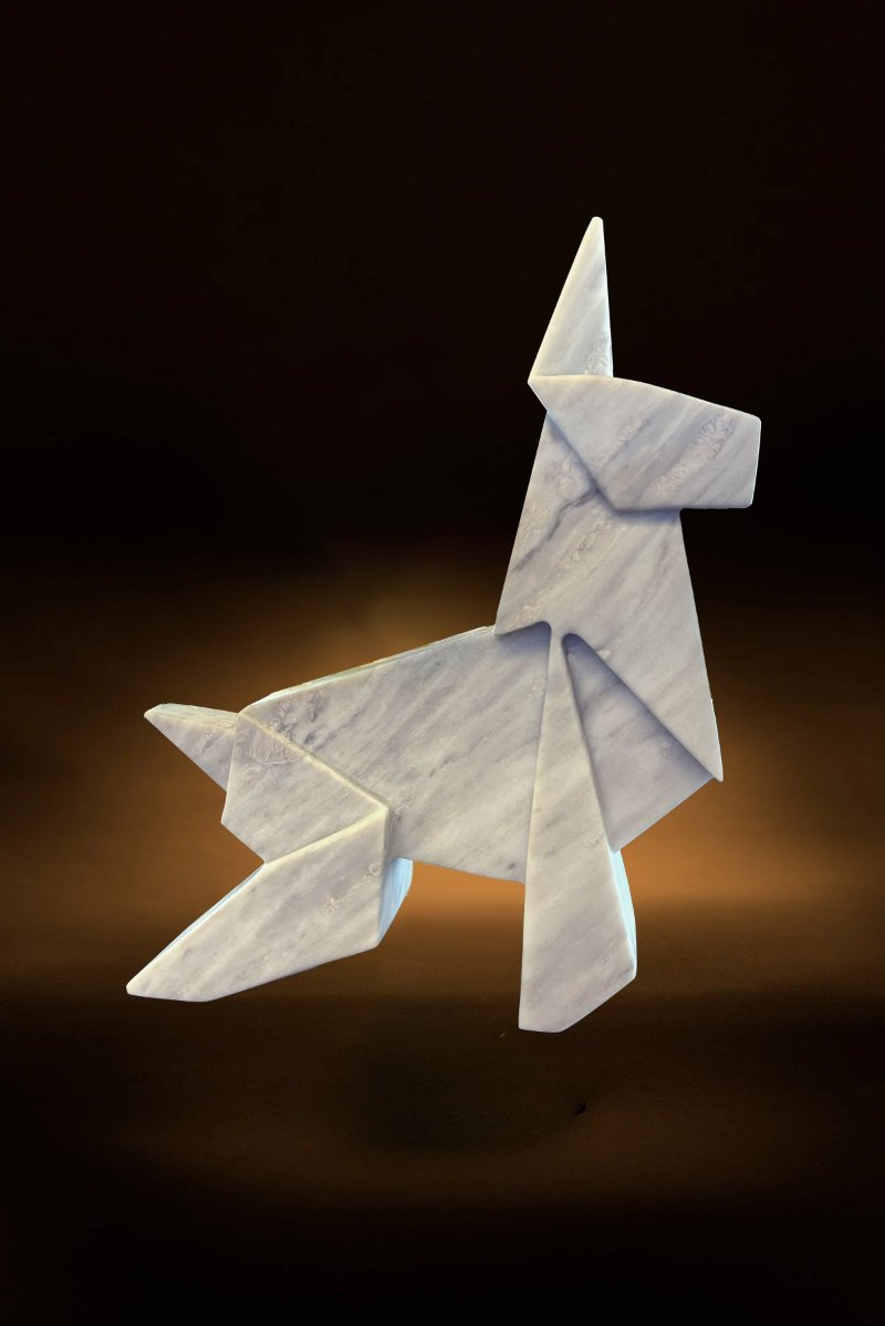 Chic White Marble Geometric Dog Sculpture - REVELARÉ