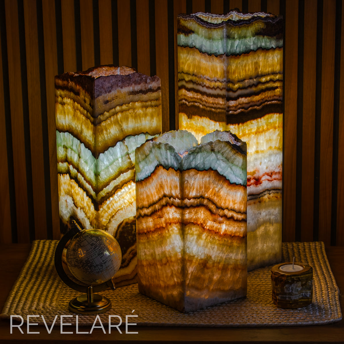 Oasis Square Live Edge Table Lamp