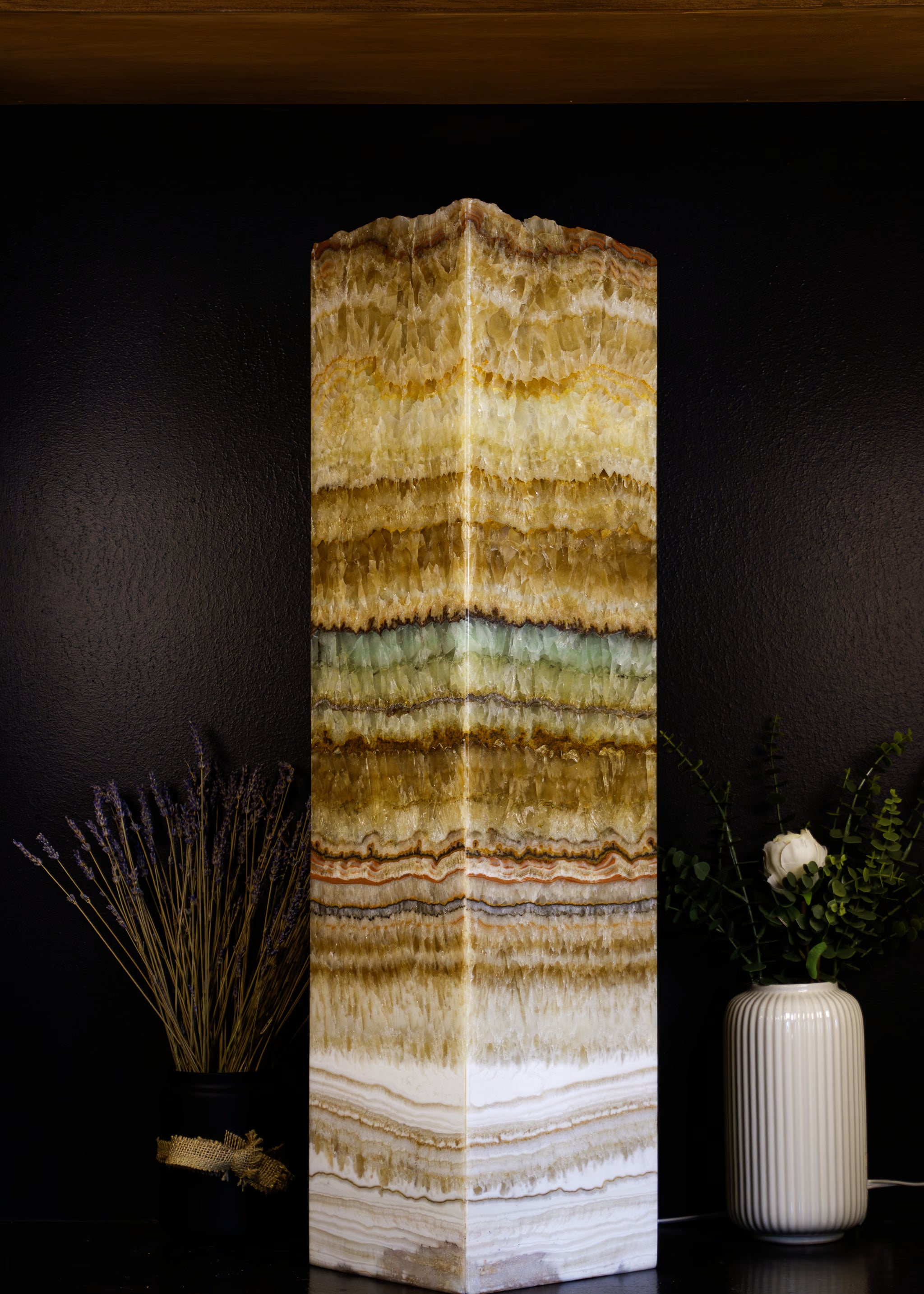 Oasis Square Live Edge Table Lamp