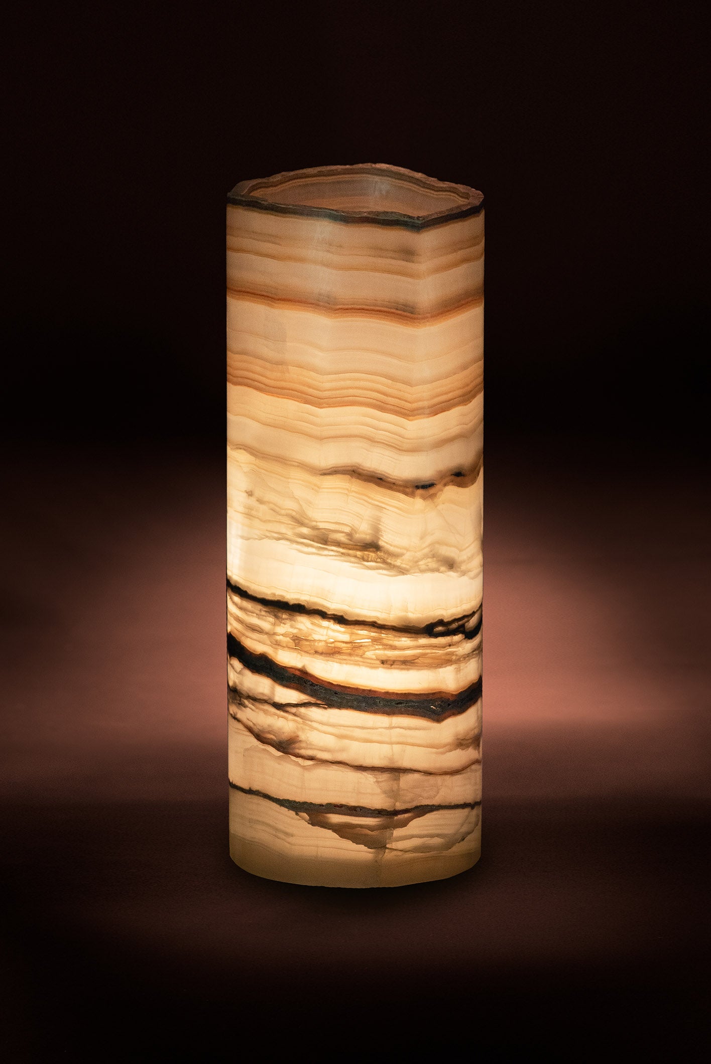 Luray Cylindrical Table Lamp - REVELARÉ