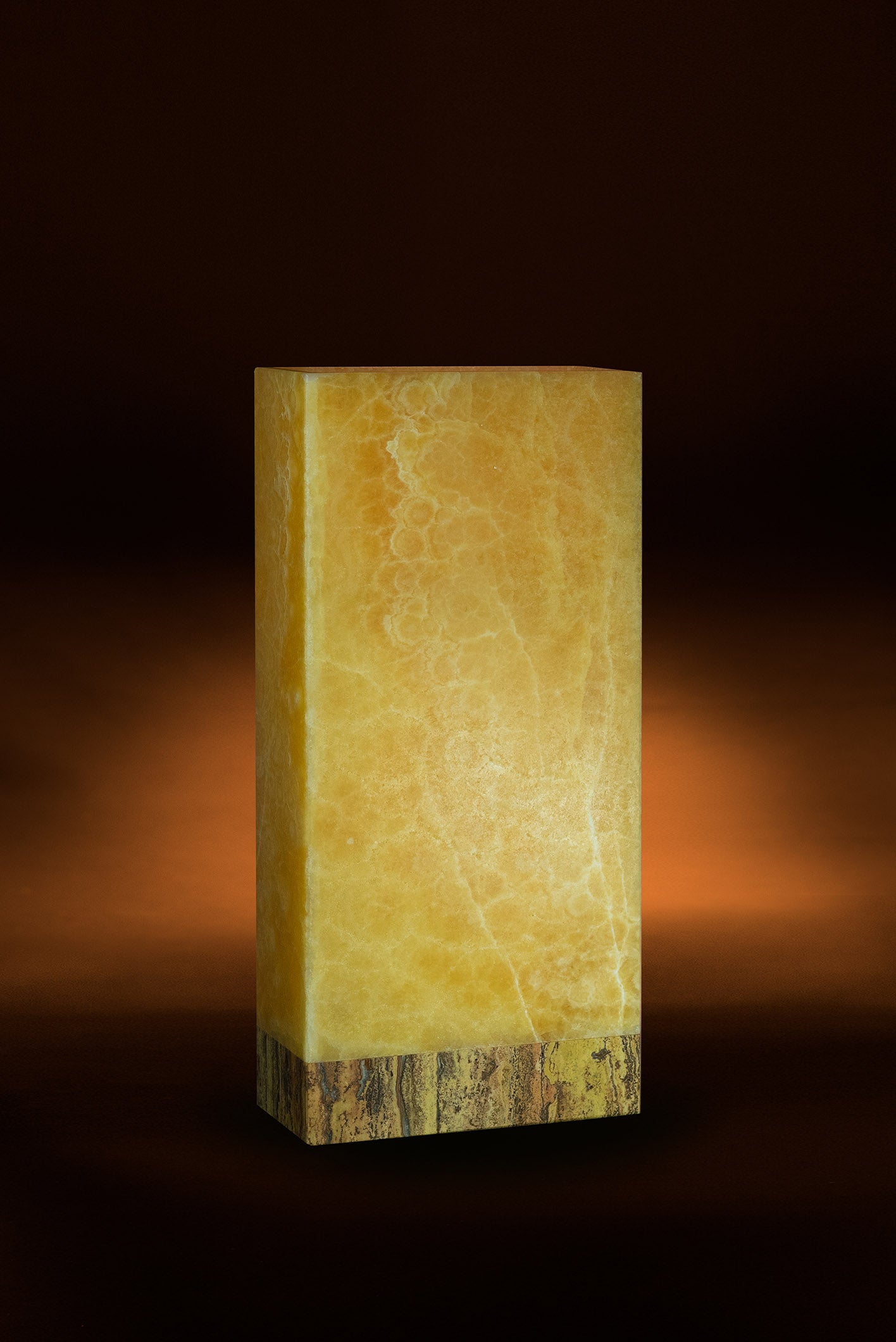 Miel rectangular table lamp with travertine base - REVELARÉ