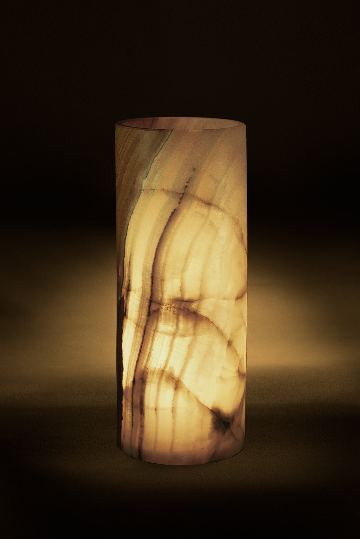 Verdant Cylindircal Table Lamp - REVELARÉ