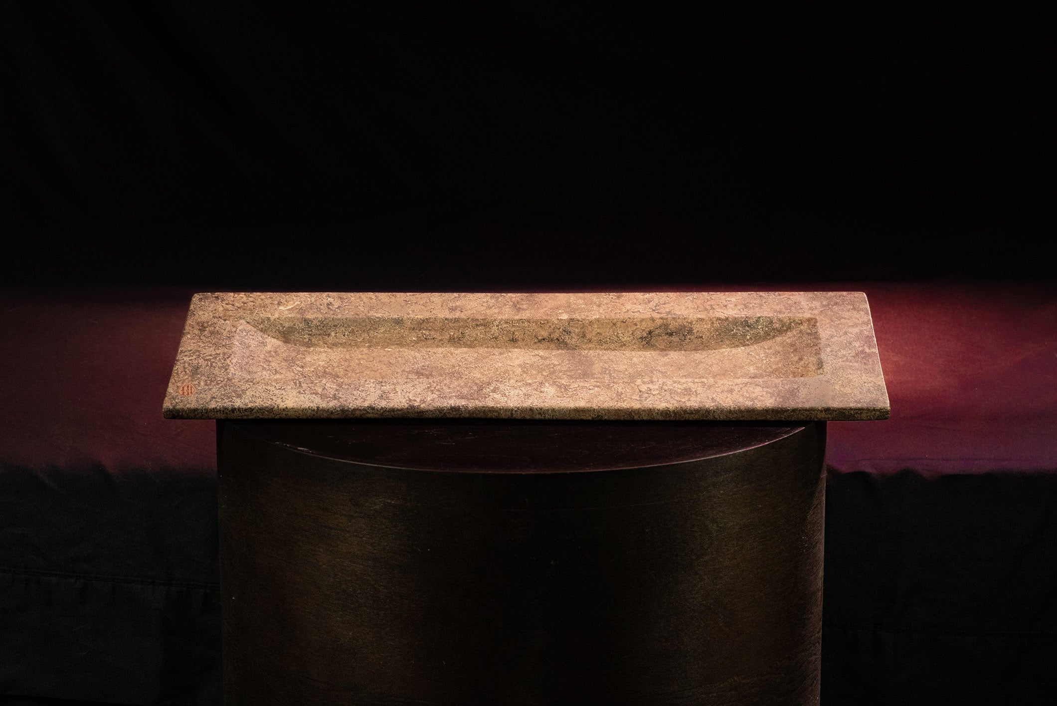 Travertine Rose' Tray - REVELARÉ