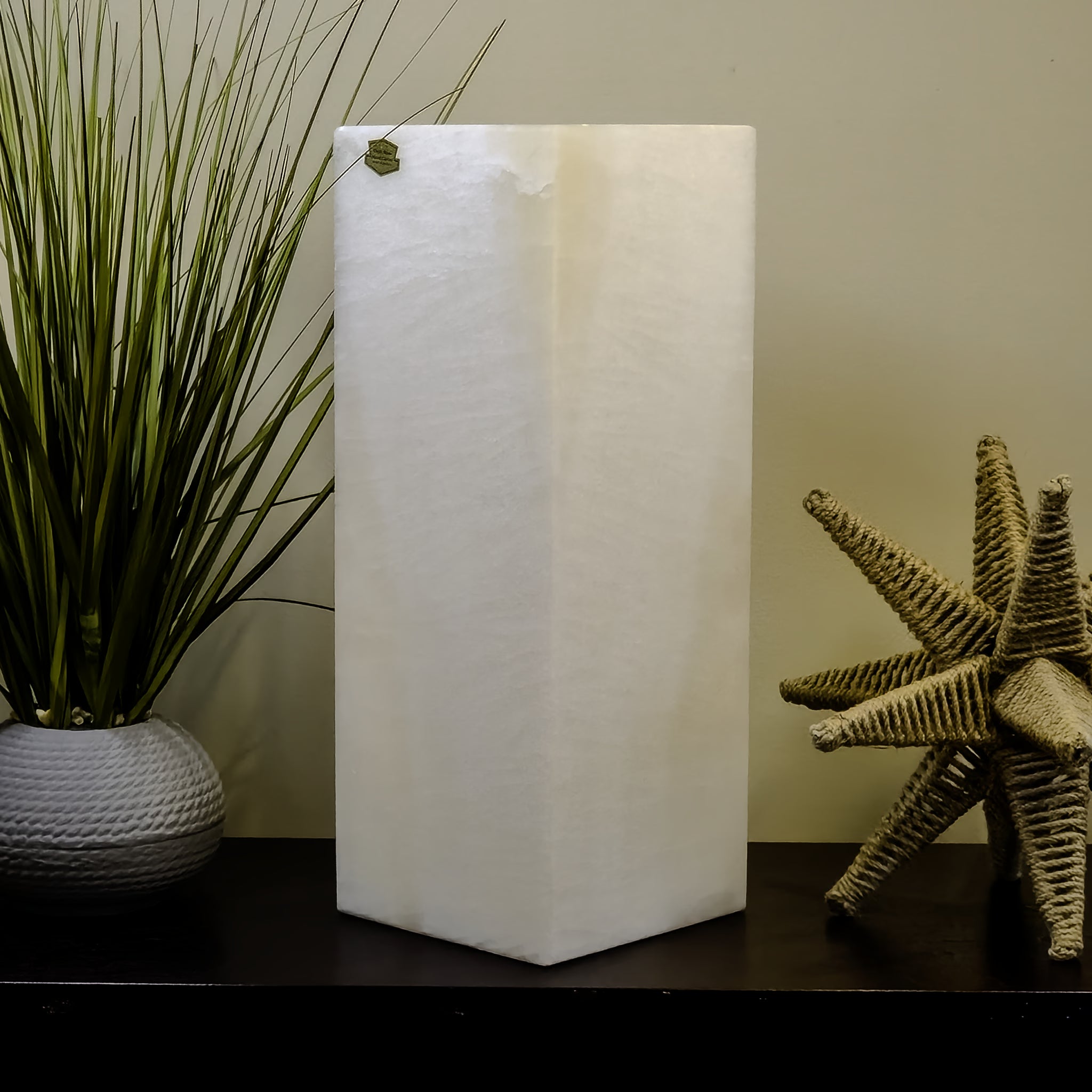 Glacier Onyx Pedestal Table Lamp