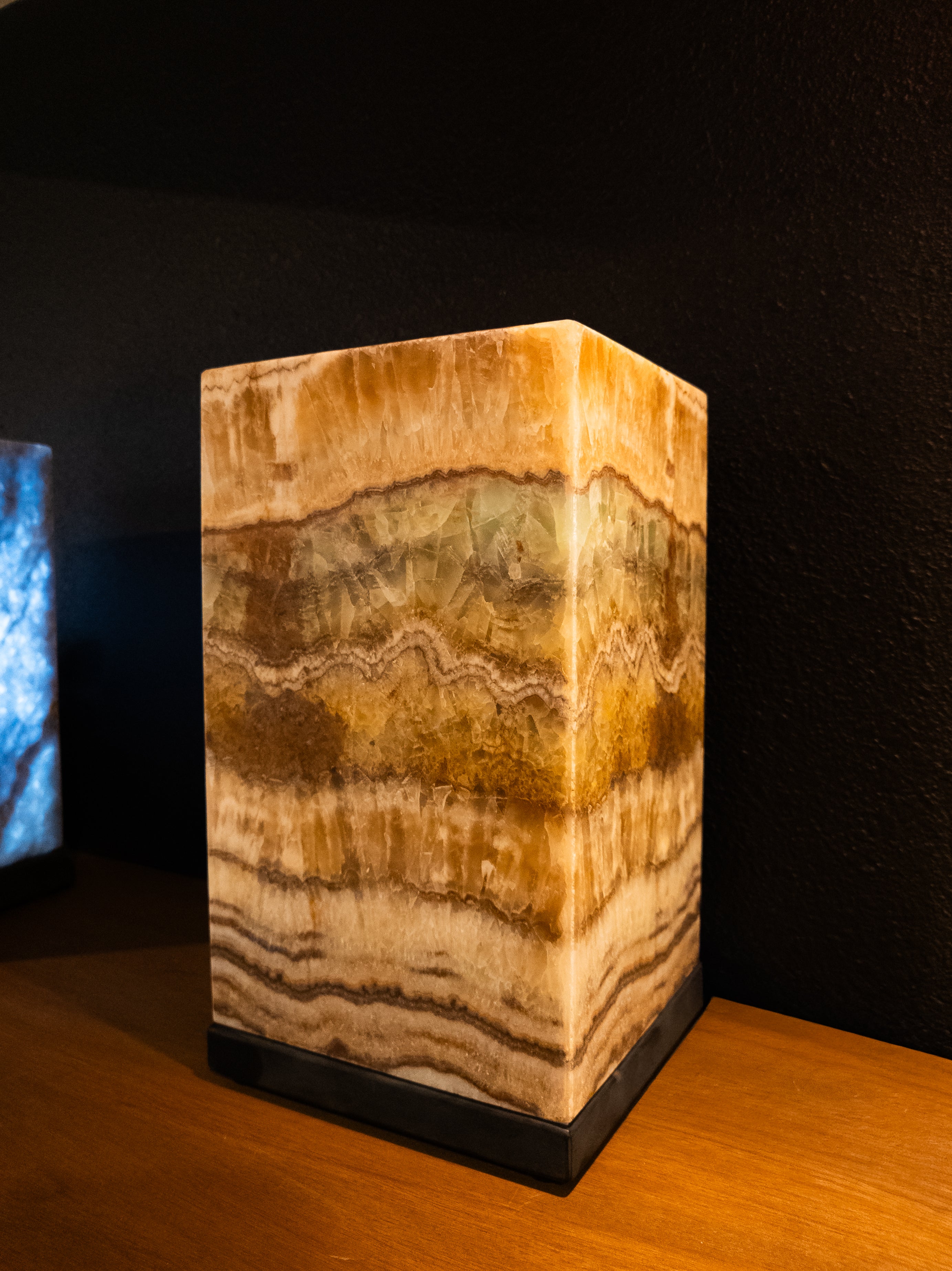Oasis Onyx Pedestal Square Table Lamp