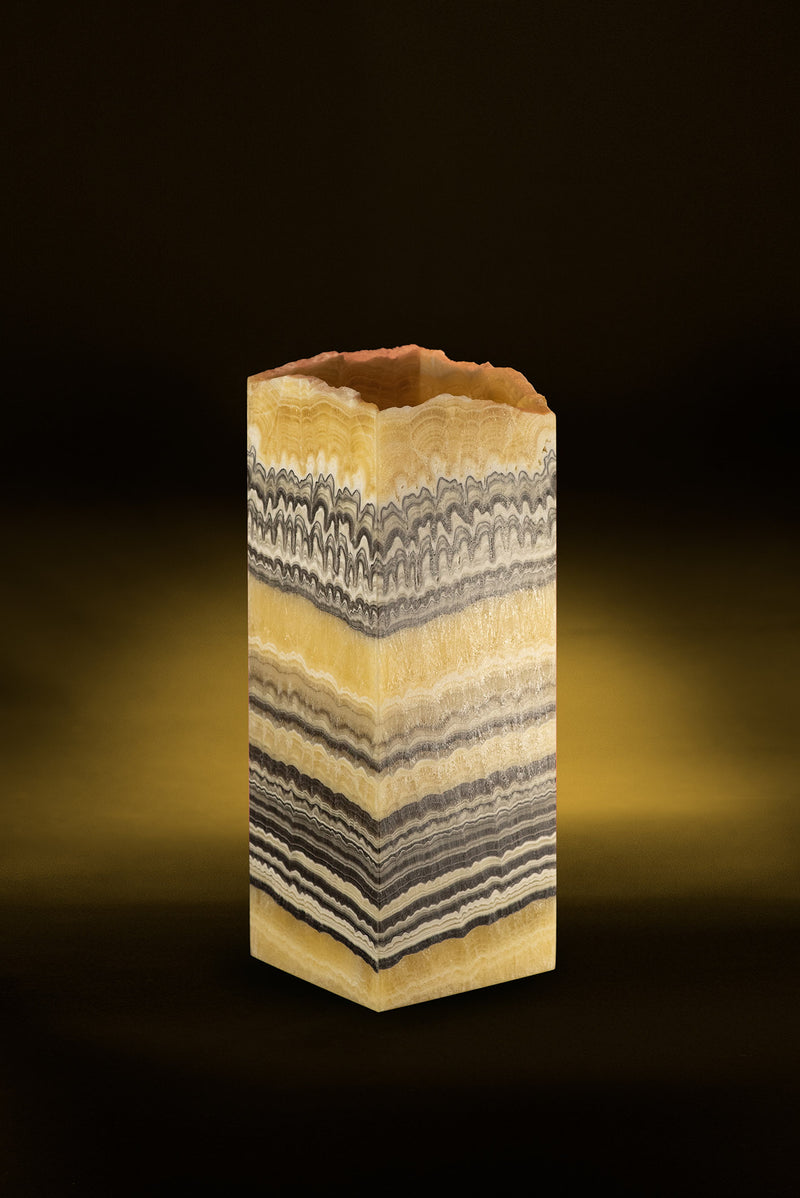 Strata Cube Live Edge Table Lamp